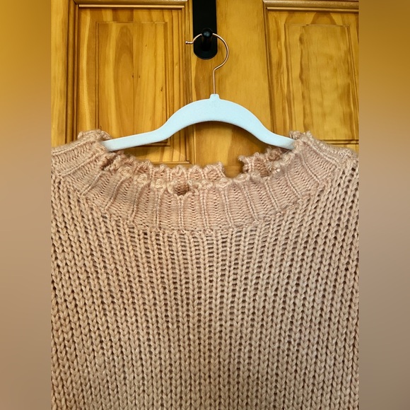 Show Me Your Mumu Distressed Sweater Pink Size XL - Picture 5 of 9